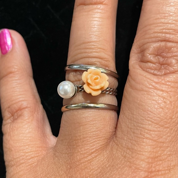 4 Fashionable Syltylish Stackable Rings - Picture 3 of 12